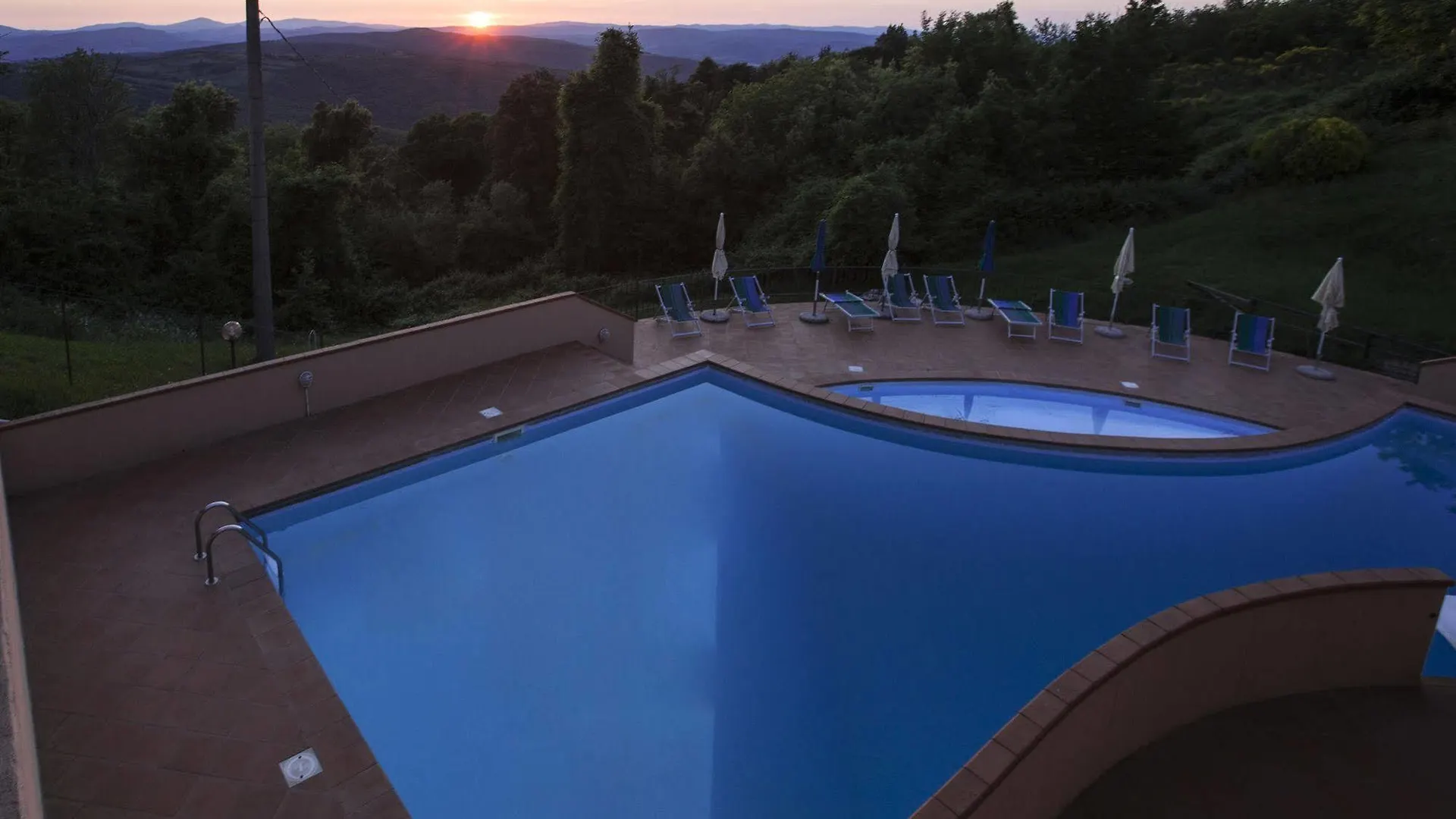 Hotel Ristorante Al Brunello Di Montalcino 3*,