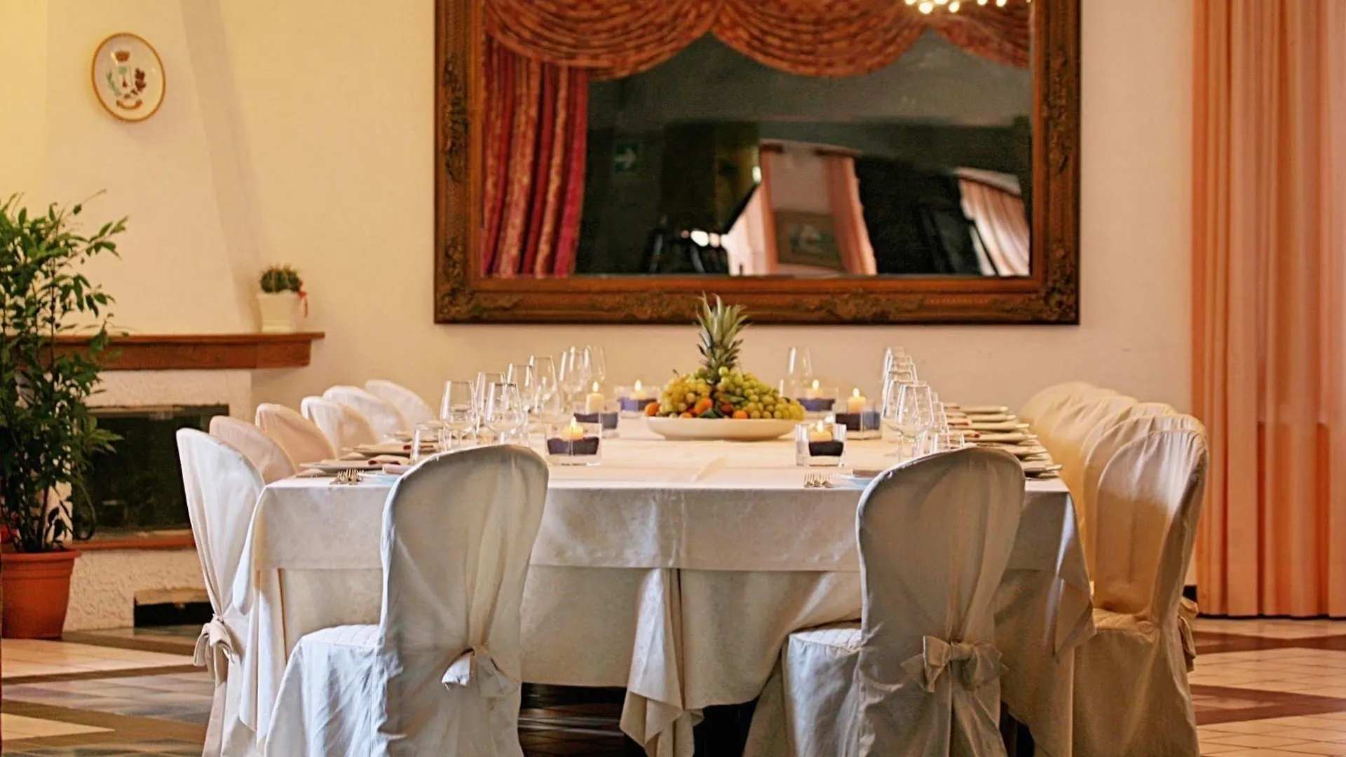 ***  Hotel Ristorante Al Brunello Di Montalcino Italy