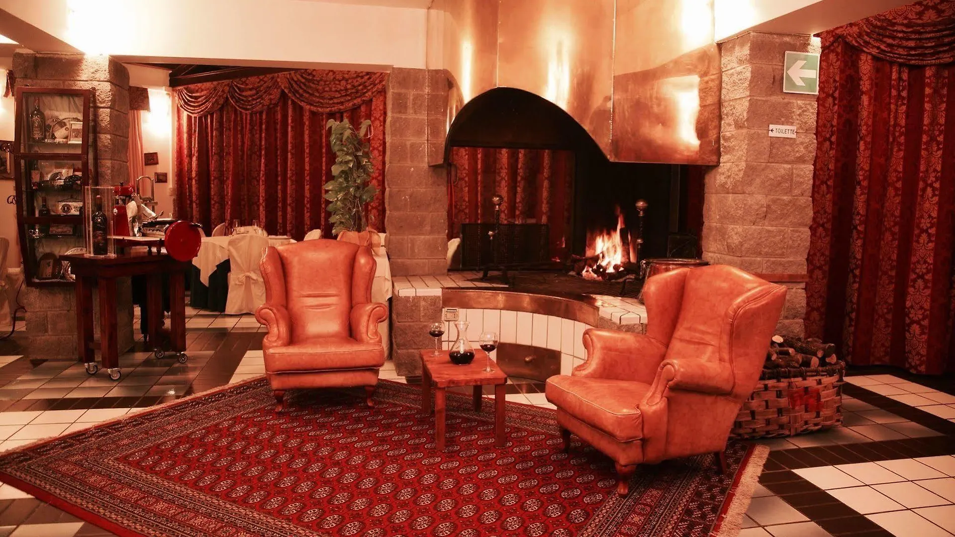 Hotel Ristorante Al Brunello Di Montalcino